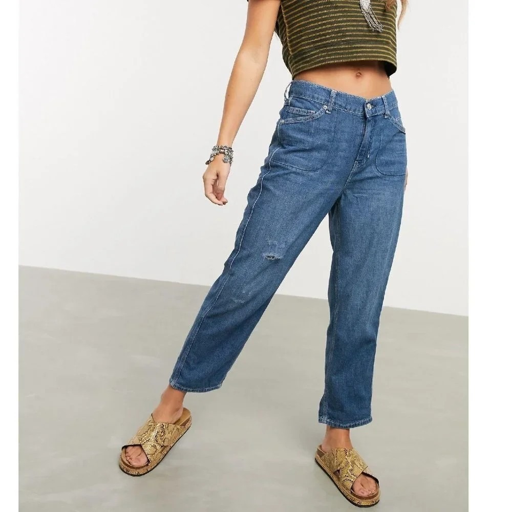 Free People Chloe Baby Barrel Straight Leg Jeans Womens M Blue -Distressed